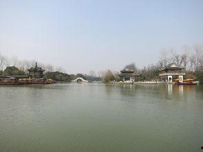今日天气京口瓜洲一水间,今日天气下的江南水乡画卷